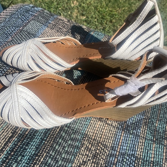 Fashion focus new shoes size 6 1/2 - Picture 2 of 5